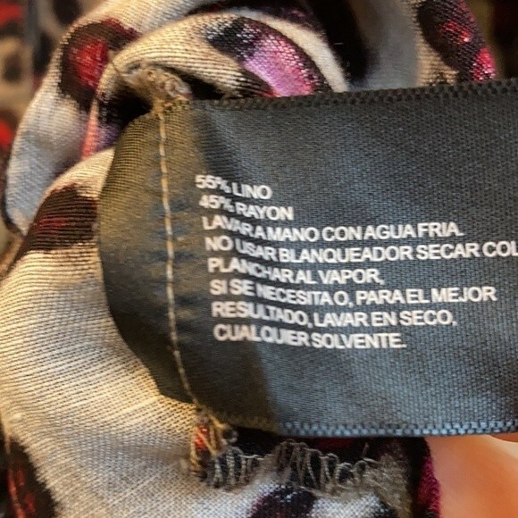 East 5th button down linen blend blouse shirt - Picture 5 of 7